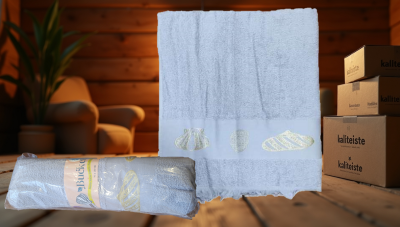 Jakarlı Bordürlü Plaj Havlusu 70x150 Cm